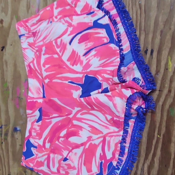 Lilly Pulitzer Vibrant Pink and Blue Women's Shorts 2 for 1 Dahlia EUC - Picture 2 of 5
